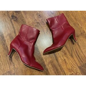 Dolce Vita Women's Dee Faux Leather Kitten Heel Ankle Boots Red Size 8.5 Sleek